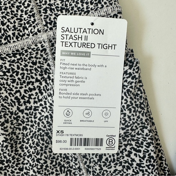 NWT Athleta Salutation Stash Black White Leopard Pocket 7/8 Leggings Size XS - Picture 8 of 8